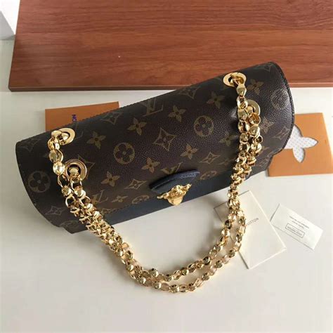 lv chain for bag.